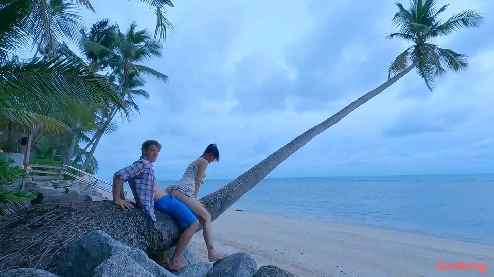 Amateur Quickie on Beach