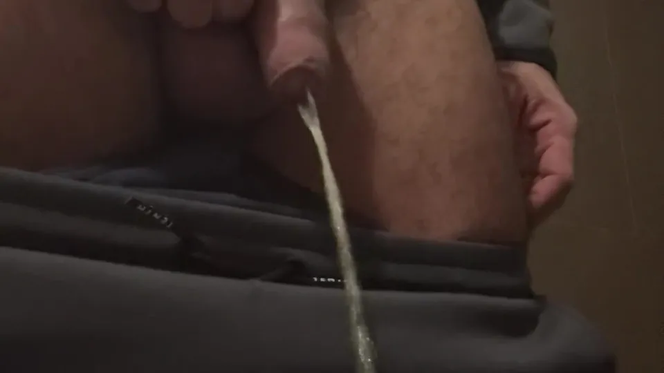 Amazing cock pissing - ThisVid.com