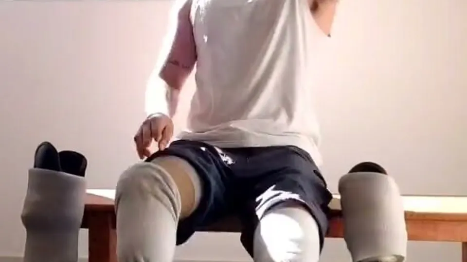 Amputado's Gay Solo Scene