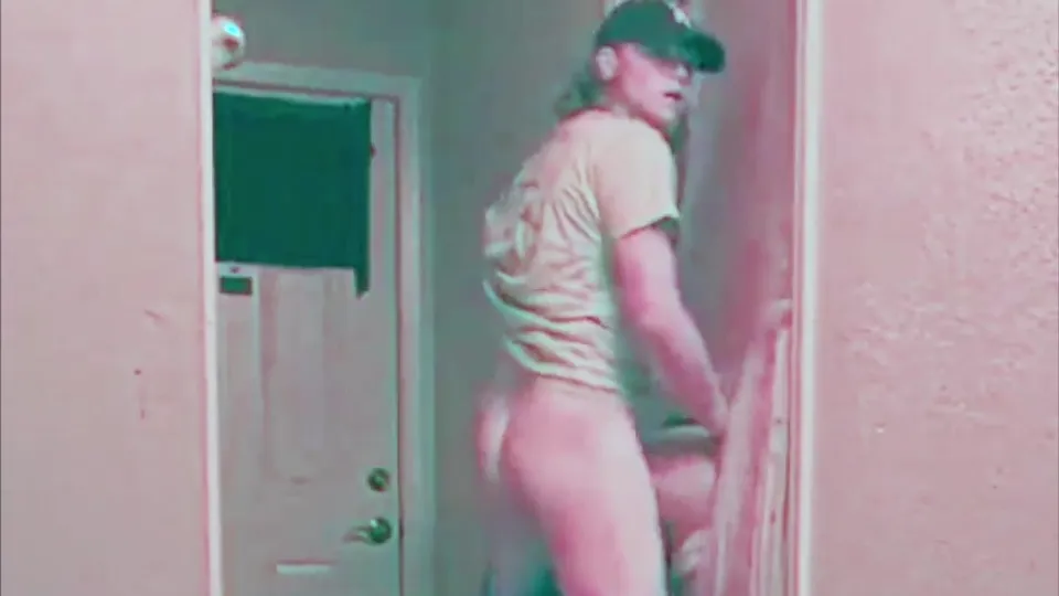 Anon skater str8 top sucked and breeds gloryhole bottom - ThisVid.com