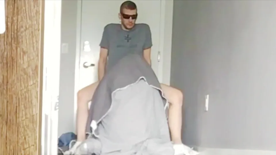 Verborgen kamera blowjob van een trucker