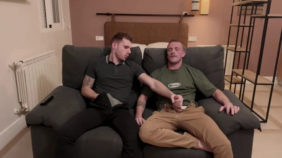 apolo adri and aaron48xxl fuck on the sofa  — PornOne ex vPorn