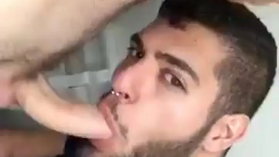 Arab cocksucker likes dick tahini sauce on his face - ThisVid.com