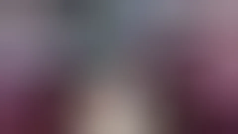 Arab guy jerks off his fat huge cock after workout