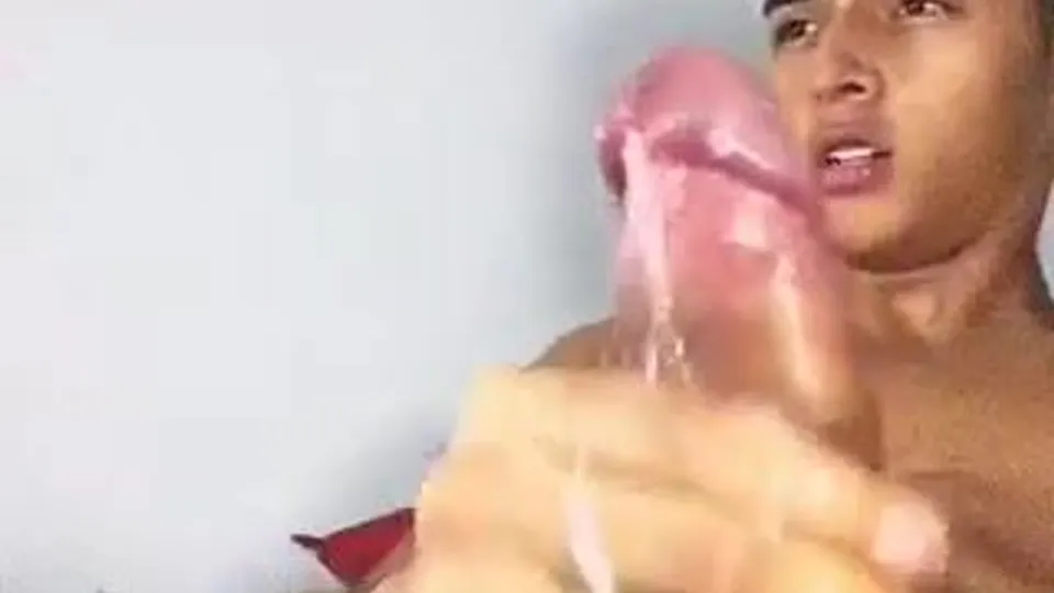 Arab teen boy cums - ThisVid.com