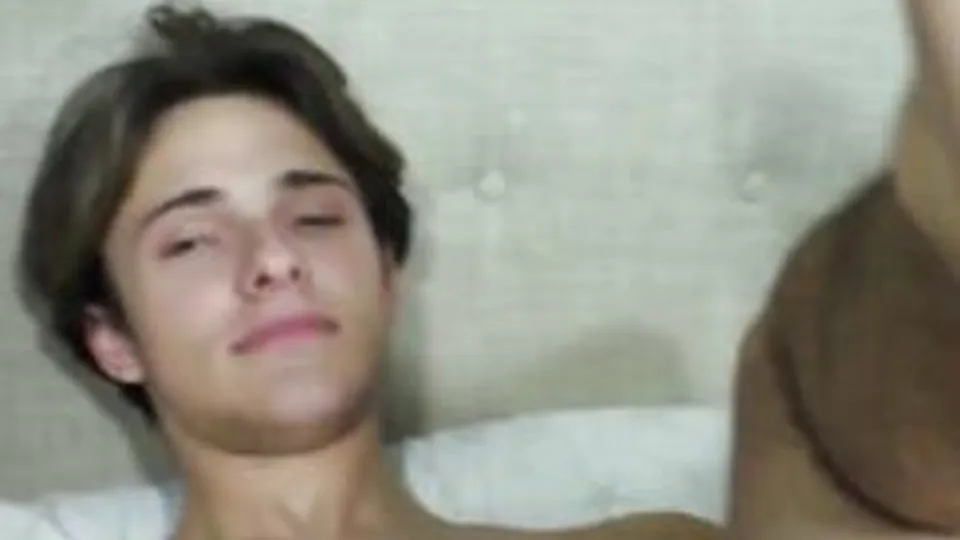 Archer Black: Fresh-Faced Twink Cums Hard
