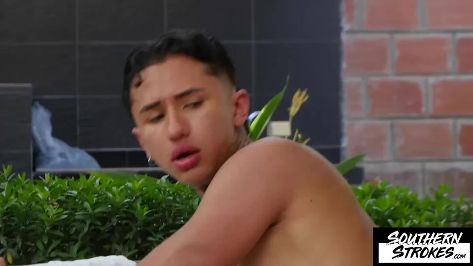 Archi Gold & Milcon Tonso: Big Cock Encounter