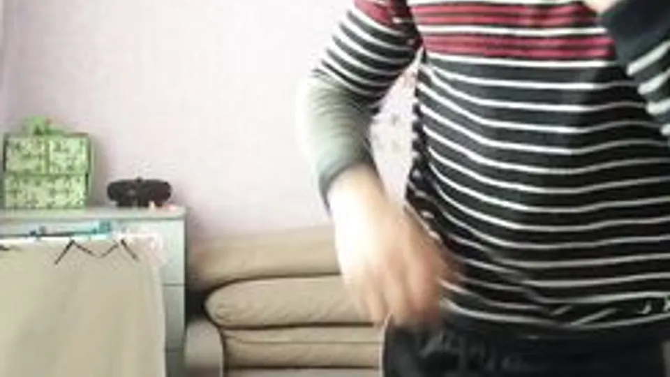 [Archive of GBT][0187] Going from soft to hard before shooting cock juice on myself