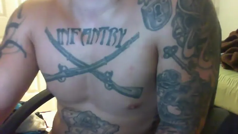 Army guy - ThisVid.com