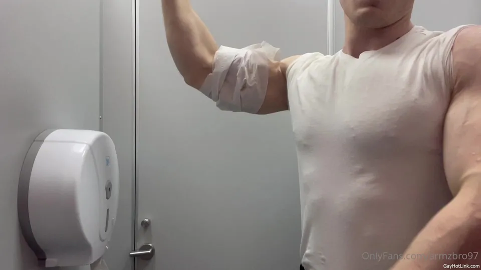 Armzbro97 armzbro97 1215 - free gay porn