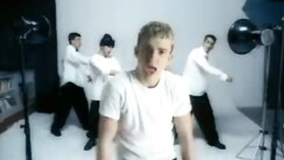 Art Music And Sexy Boys ⭐ NSYNC "Tearin' Up My Heart"