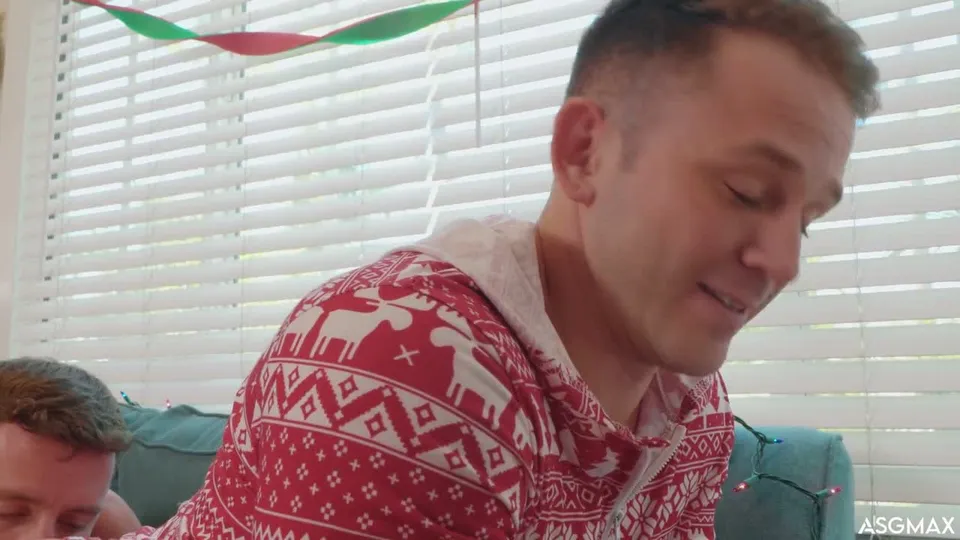 Justin Matthews, Ryder Owens & Andrew Delta's Flip-Fuck SeXXXmas