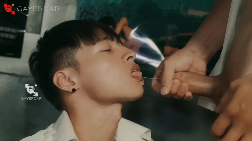 Asian Bareback First Time