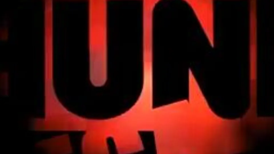 Muscular Asian Twinks in Raw Hotel Encounter