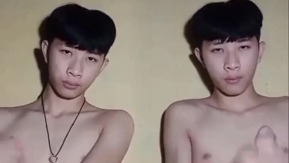 Asian identical twins jerking next to each other - ThisVid.com