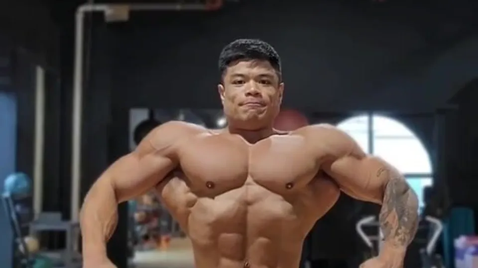 아시아 근육 자랑쇼