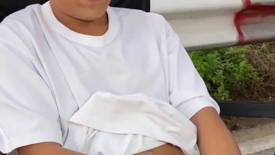 Asian Outdoor Jerk Off