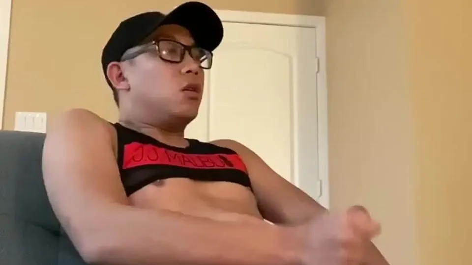 Asian Popper Cum 1 - ThisVid.com