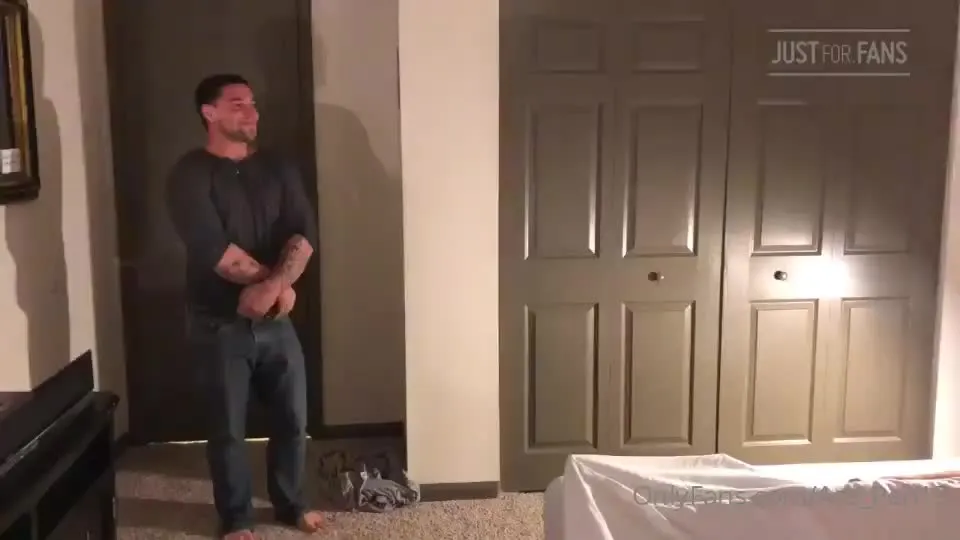 Aspen Nude Leaks Gay Porn, Cute Muscular Versatile Dude Loves Taking A Dick In His Hairy Ass Hole (5).mp4