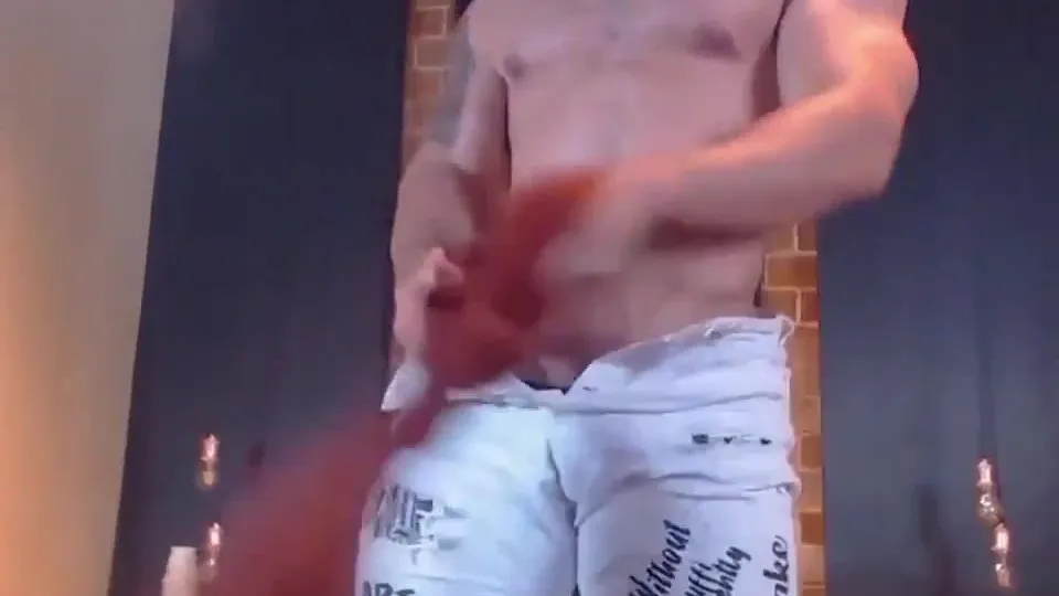 Astonfor - ThisVid.com