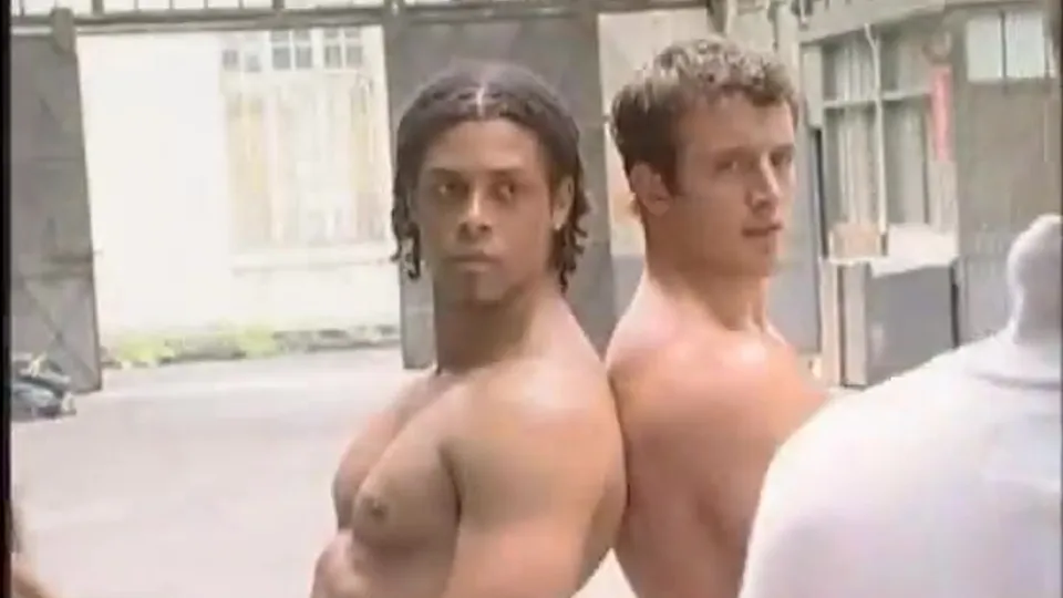 Athletic photo shoot - ThisVid.com
