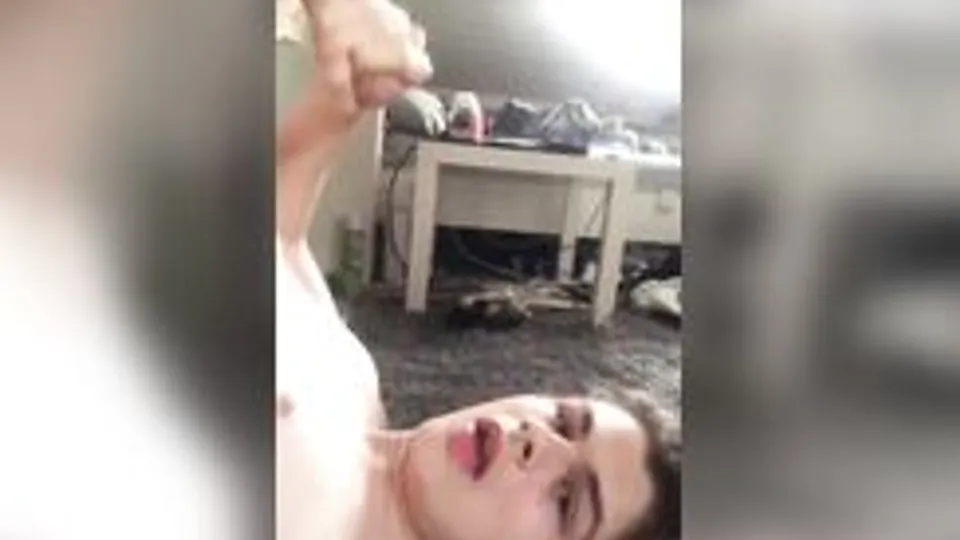 Attila from Hungary cums on his face