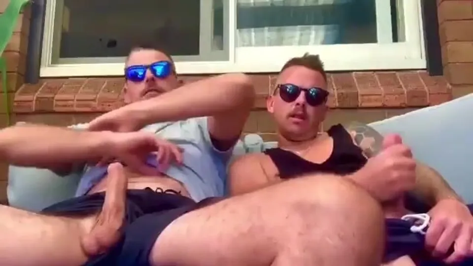 Aussie real bros public play - ThisVid.com