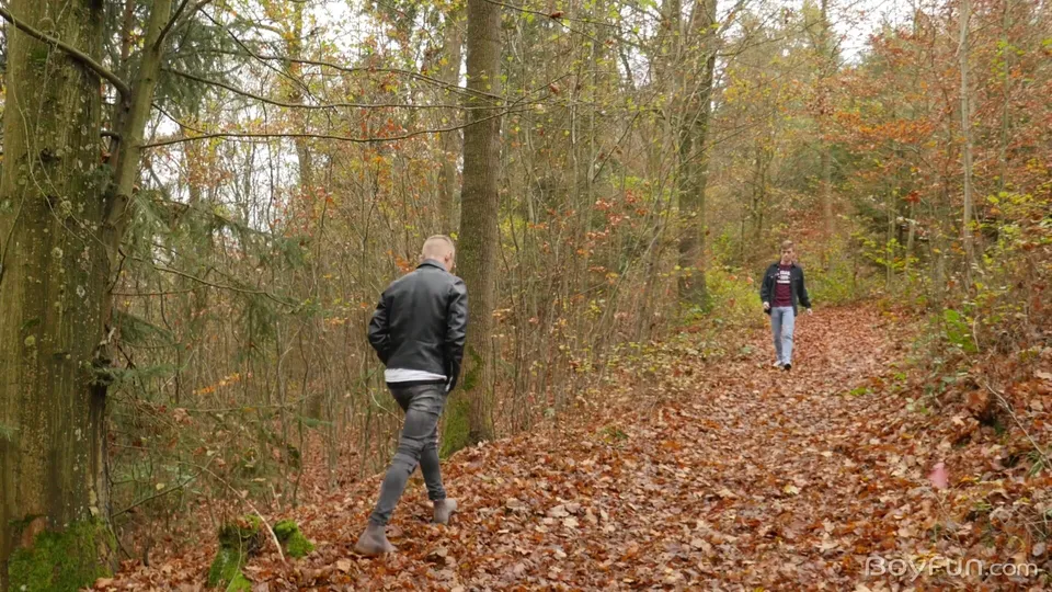 Oliver Morgenson & Tannor Reed: Woodland Encounter