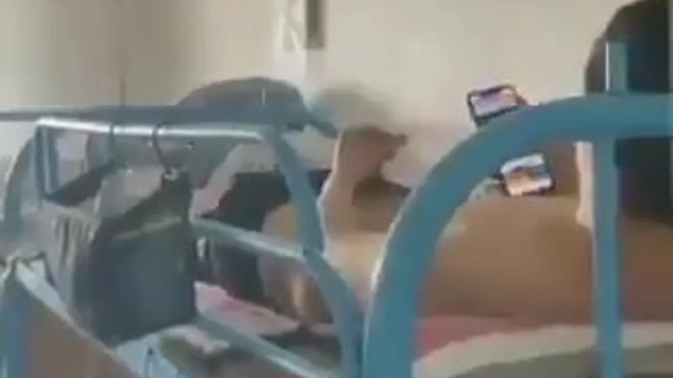 Bad quality, good cum (caught) - ThisVid.com