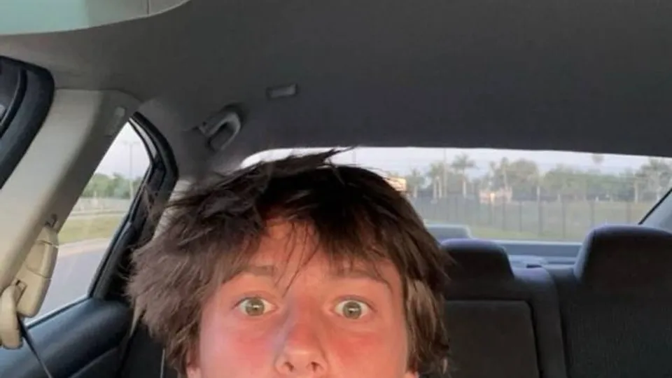 Baited boy can't help but cum on himself - ThisVid.com