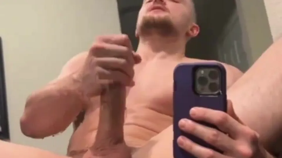 Baited cum explosion - ThisVid.com