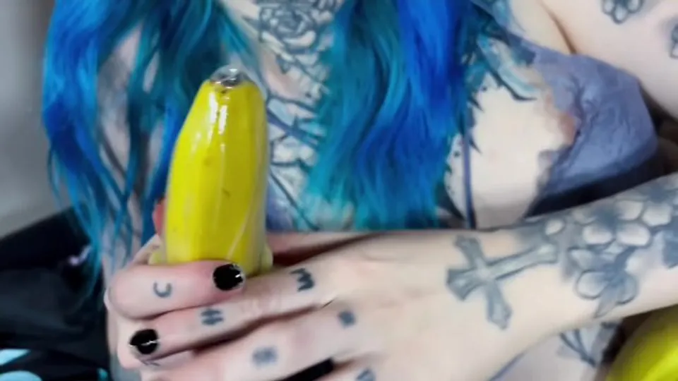 BANANA in PUSSY🤭🍌