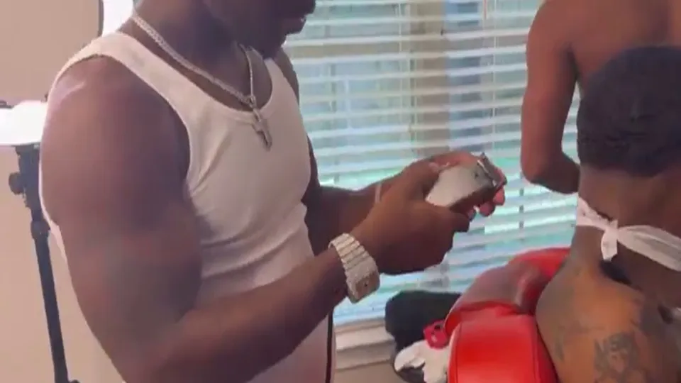 barber fun  — PornOne ex vPorn