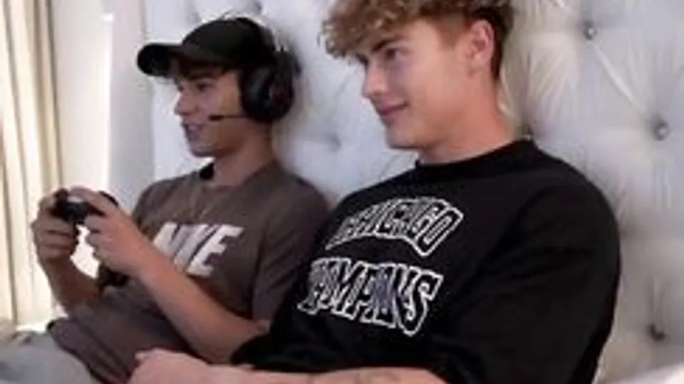 Twink House Masturbation