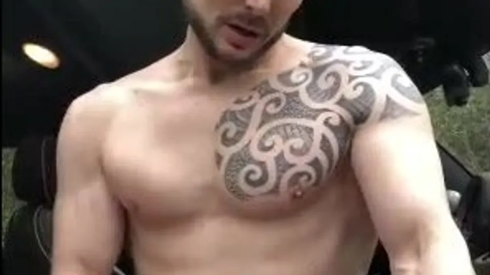 Bator 228 - ThisVid.com