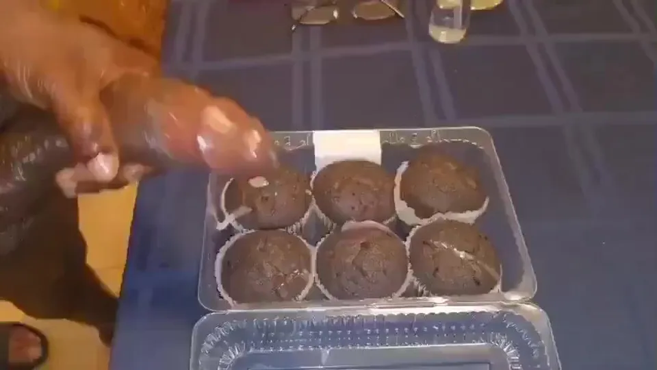 BBC nuts on muffins - ThisVid.com