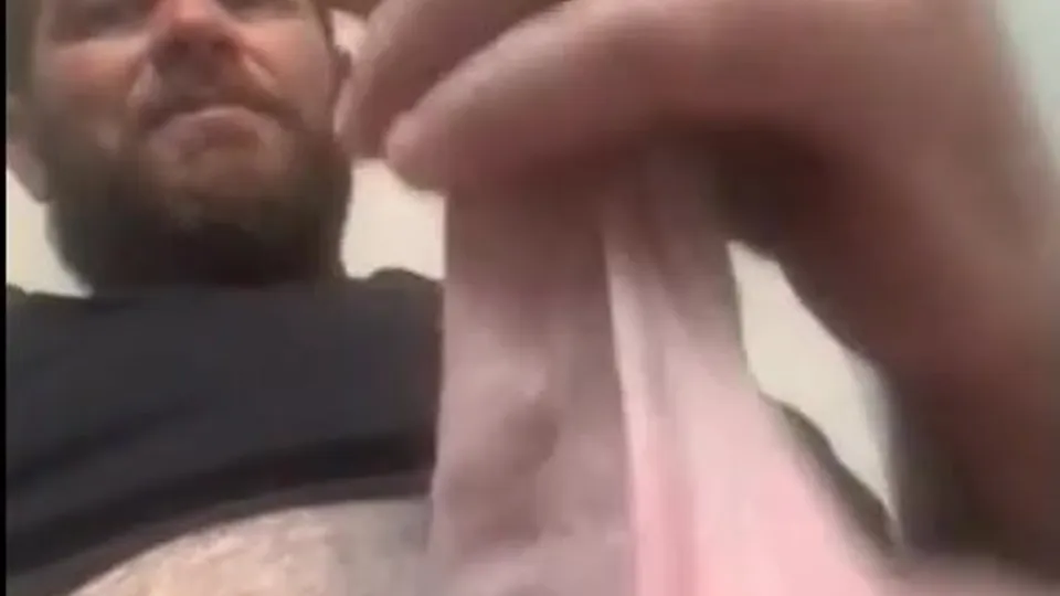 Bearded man big balls - ThisVid.com