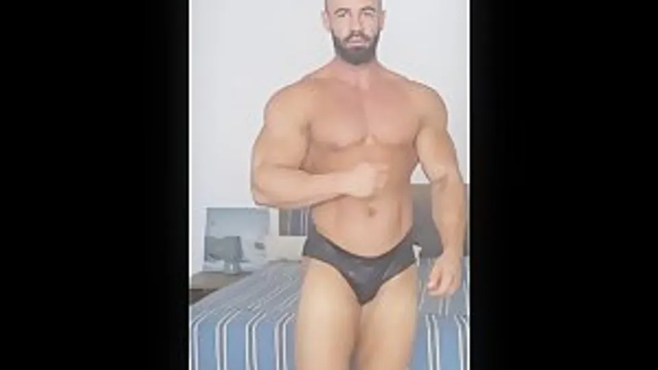 Bearded pumped-up daddy