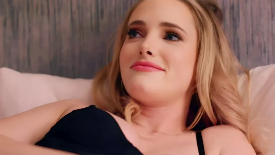 Athena Fleurs' Interracial Pounding