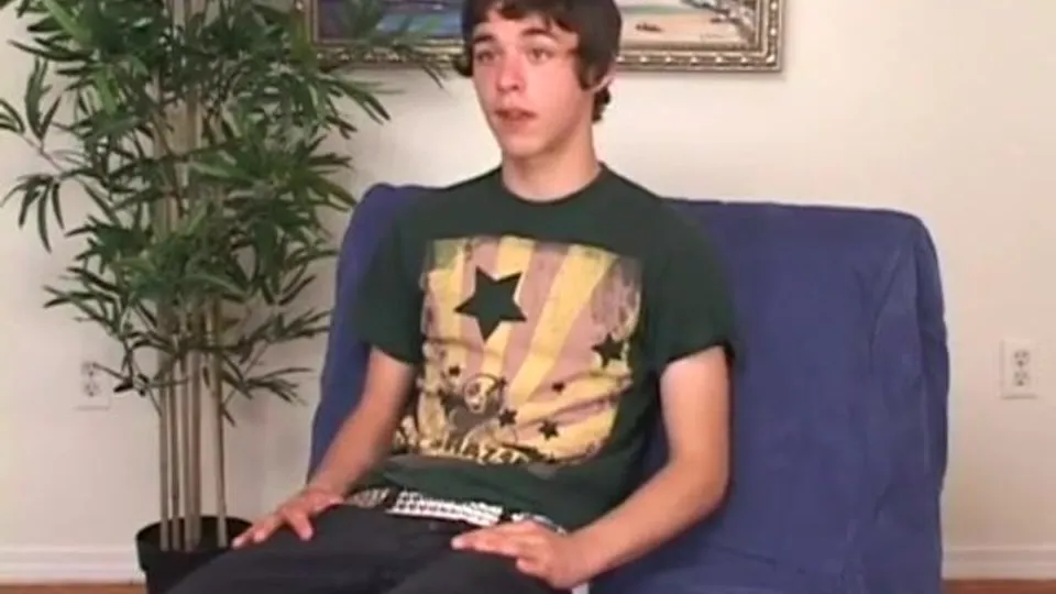 Beautiful Brady gets Sucked