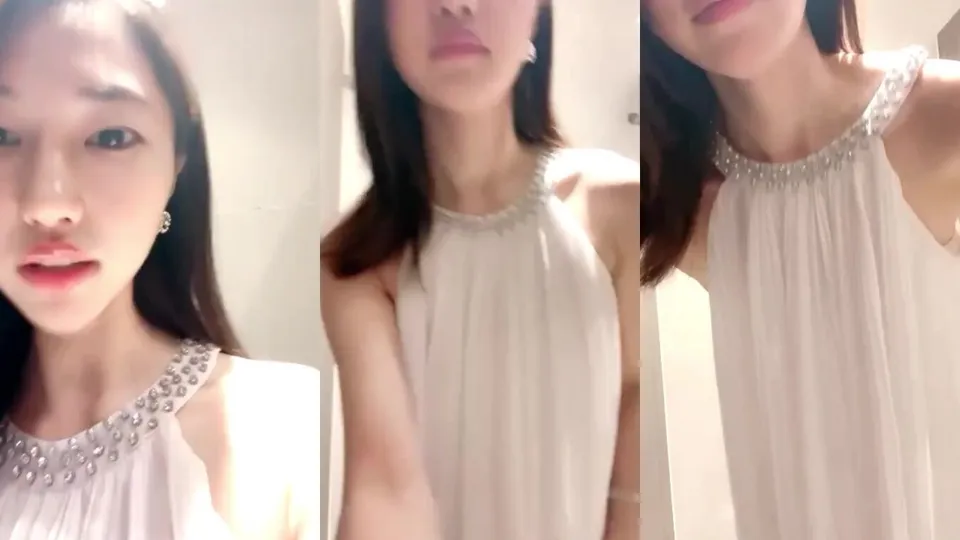 Beautiful clerk in the company toilet  