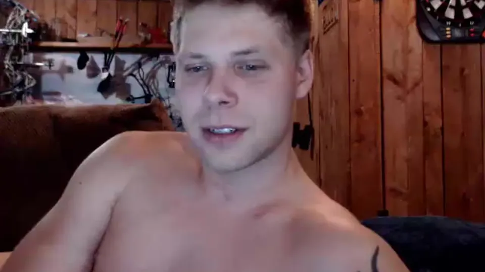 BEAUTIFUL LANCE CUMMING ON CAM - ThisVid.com