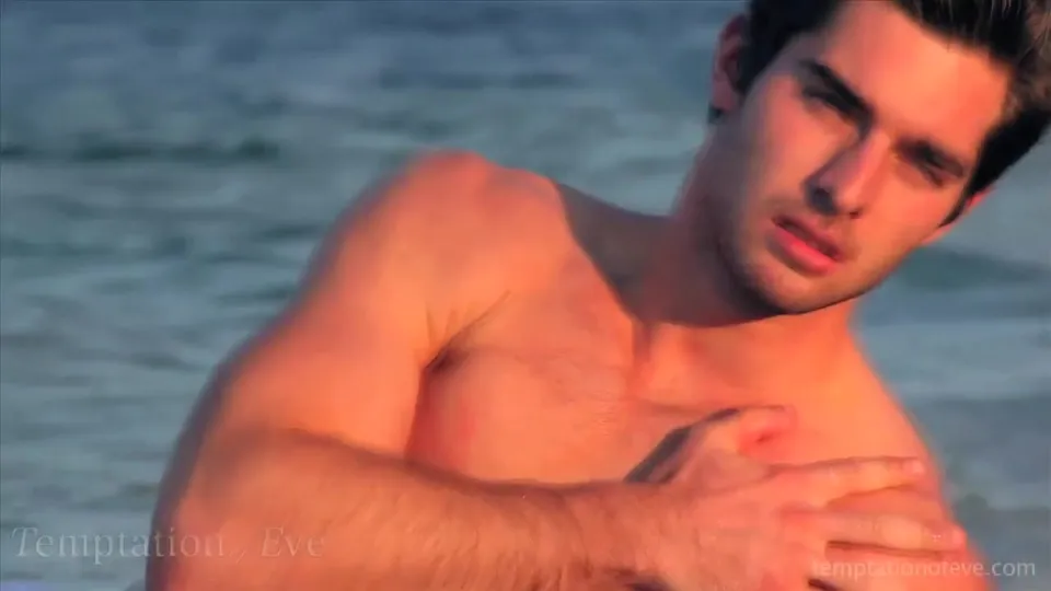 เสน่ห์รักเกย์ของอีฟ