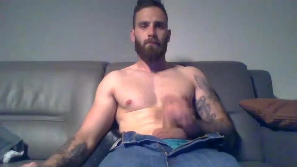Beautiful redneck stud jerks it on the couch & cums - ThisVid.com