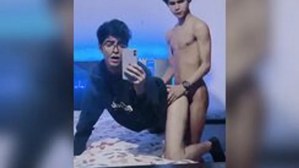 Twink Boys Masturbating Together