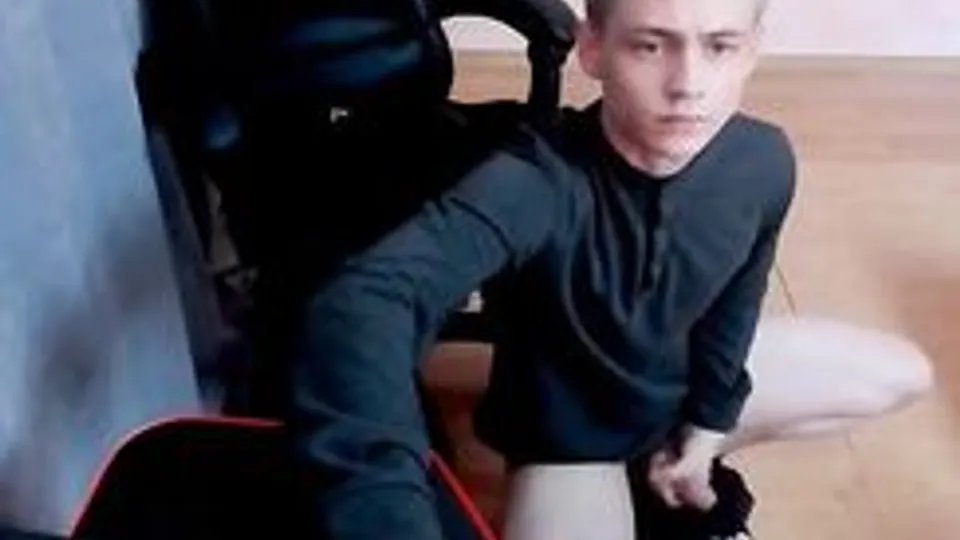 beauty ermak huge cumshot
