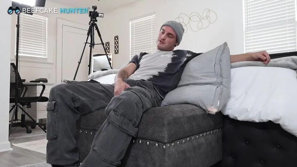 Beefcake Hunter #22