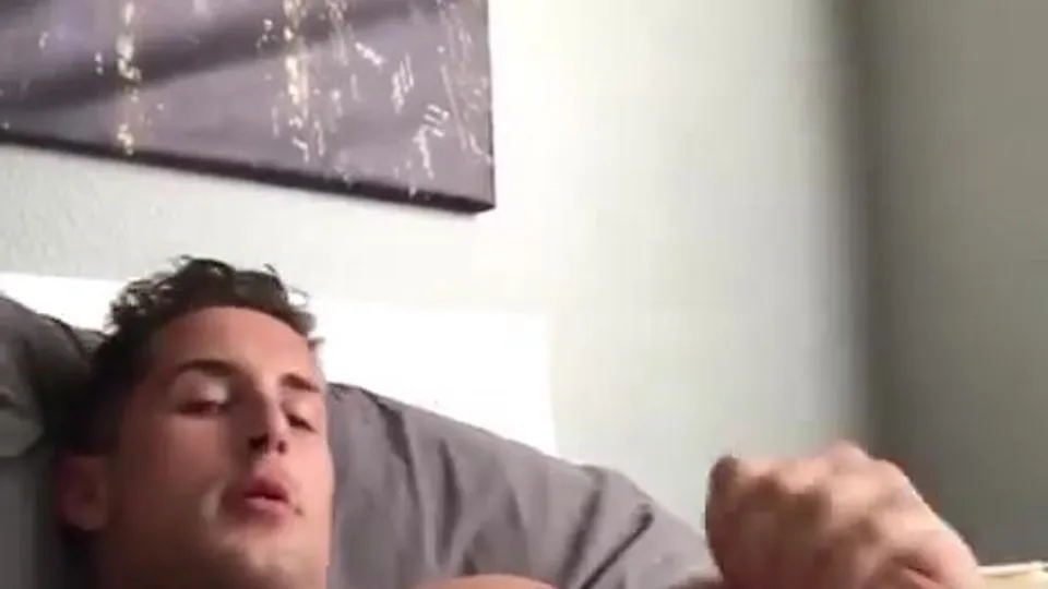 Beefy alpha jerks and tastes his cum - ThisVid.com