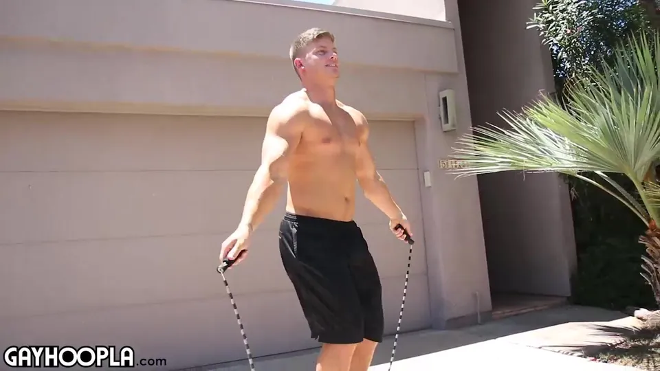 Beefy Jesse Brooks Jerks OFF Outside Poolside