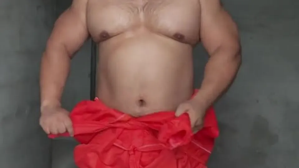 Beefy Muscle Bear Flexes